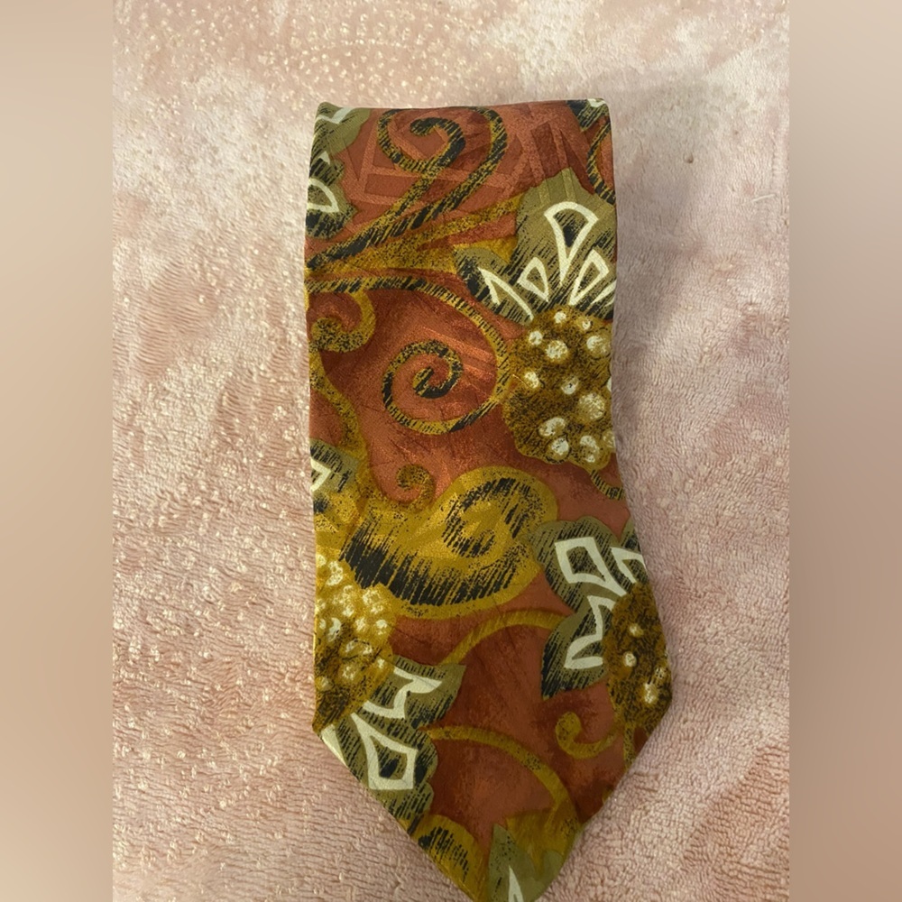 Artistic Floral Women's Scarf
